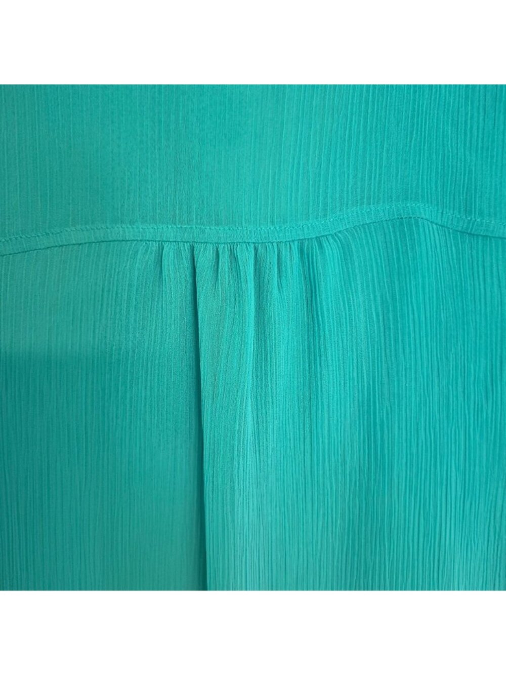 Violet & Claire Women's Sleeveless Teal Ruffle Blouse Size S - Picture 3 of 6